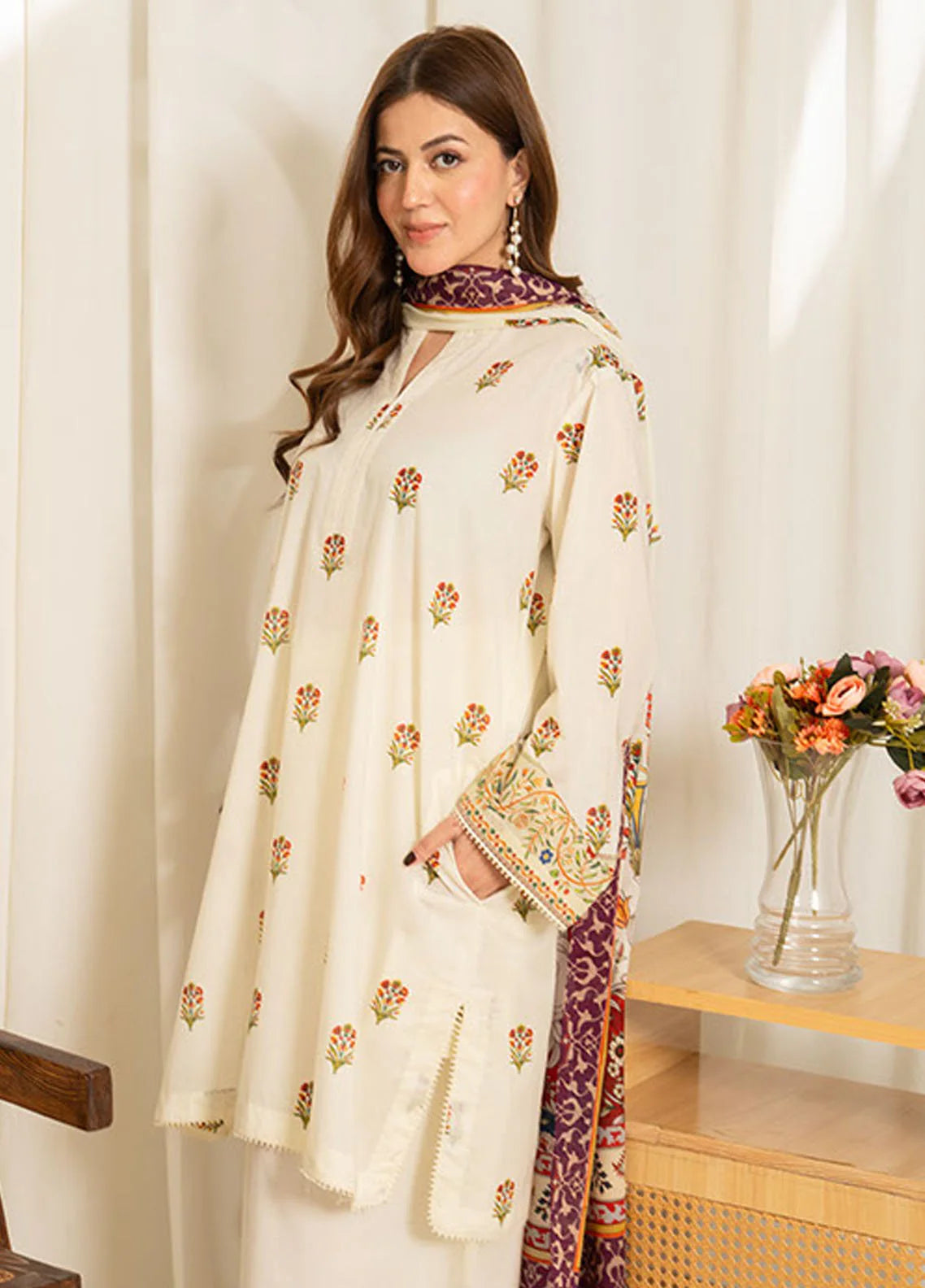 Coco Sule Printed Lawn Unstitched 3Pc Suit D-09