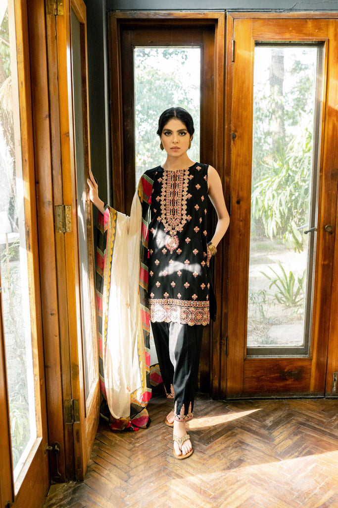 Saira Rizwan X Ittehad Lawn Collection Vol-3 – SR 06