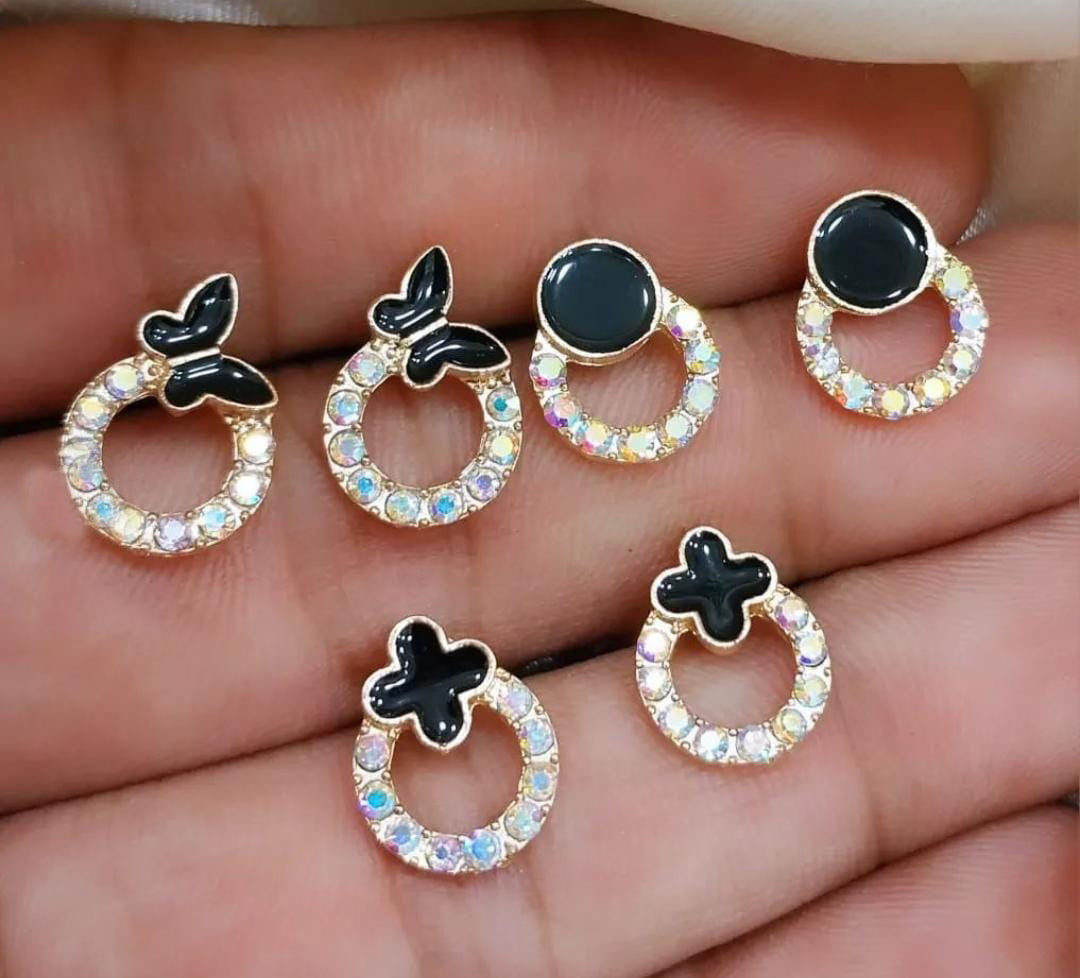 Beautiful Zircon Studs (Earrings)