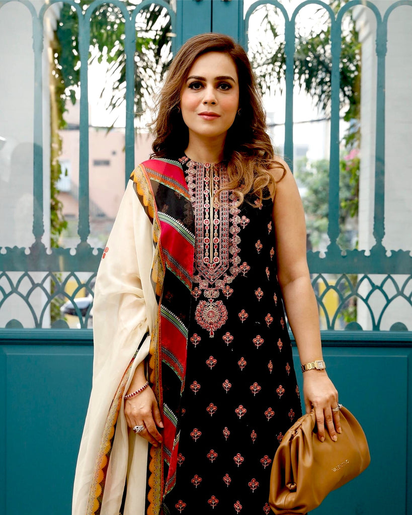 Saira Rizwan X Ittehad Lawn Collection Vol-3 – SR 06