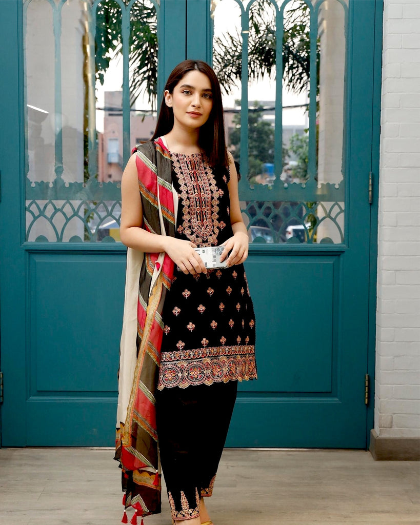 Saira Rizwan X Ittehad Lawn Collection Vol-3 – SR 06